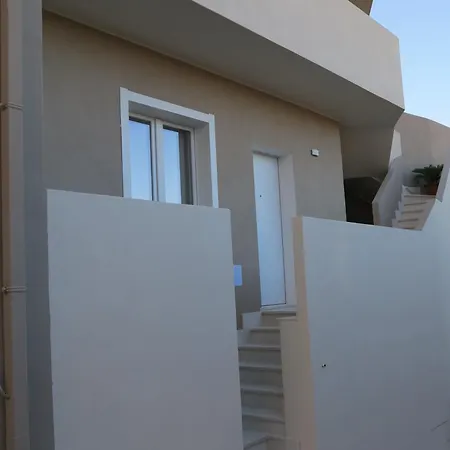 Estia Apartment